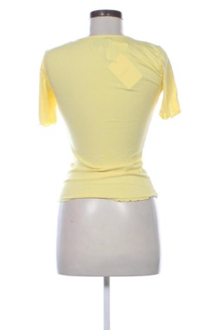 Дамска тениска Liberte Essentiel, Размер XS, Цвят Жълт, Цена 21,47 €