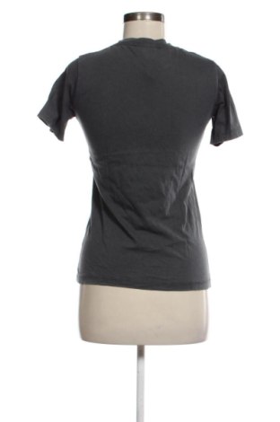 Damen T-Shirt Pull&Bear, Größe XS, Farbe Grau, Preis 9,00 €