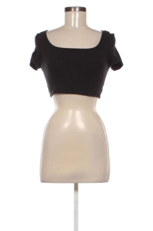 Γυναικείο t-shirt SHEIN, Μέγεθος M, Χρώμα Μαύρο, Τιμή 9,00 €