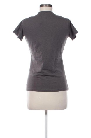 Tricou de femei Unbranded, Mărime M, Culoare Multicolor, Preț 53,99 Lei