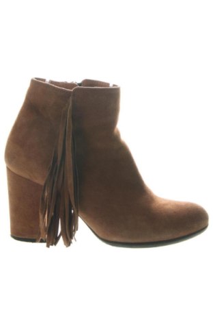 Botine de damă Unbranded, Mărime 38, Culoare Maro, Preț 271,09 Lei
