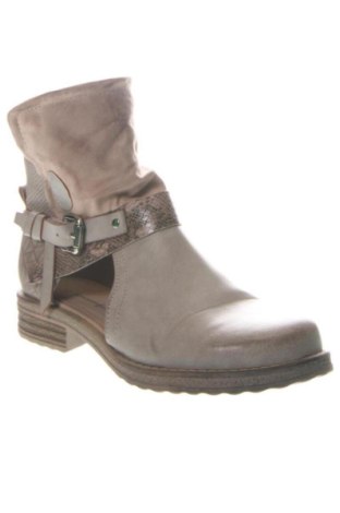 Дамски боти Unbranded, Размер 39, Цвят Бежов, Цена 32,00 €