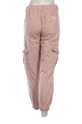 Blugi de femei BDG, Mărime S, Culoare Roz, Preț 156,40 Lei