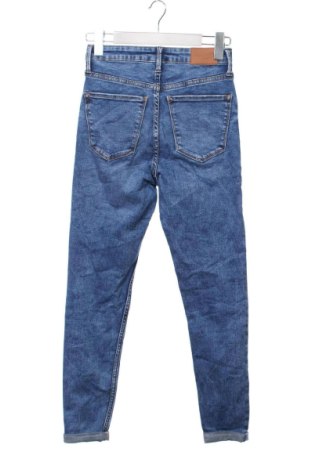 Dámské džíny  Bershka, Velikost S, Barva Modrá, Cena  439,00 Kč
