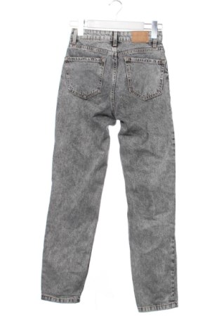 Damskie jeansy Bershka, Rozmiar XXS, Kolor Szary, Cena 78,99 zł