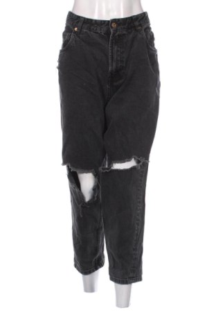 Дамски дънки Bershka, Размер XL, Цвят Сив, Цена 15,33 €