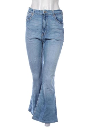 Дамски дънки Bershka, Размер M, Цвят Син, Цена 15,33 €