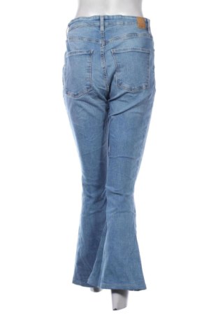 Дамски дънки Bershka, Размер M, Цвят Син, Цена 15,33 €