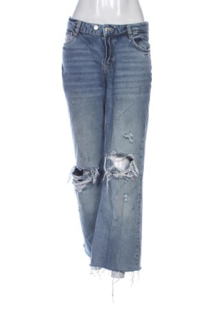 Blugi de femei Bershka, Mărime S, Culoare Albastru, Preț 78,20 Lei