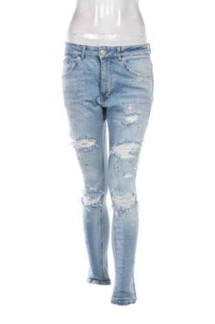 Blugi de femei Bershka, Mărime M, Culoare Albastru, Preț 91,99 Lei