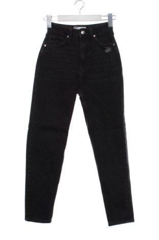 Дамски дънки Bershka, Размер XXS, Цвят Черен, Цена 15,00 €