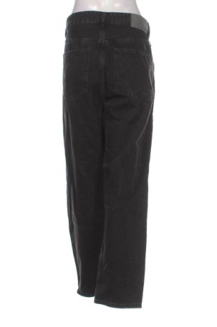 Γυναικείο Τζίν Bershka, Μέγεθος XL, Χρώμα Γκρί, Τιμή 15,00 €