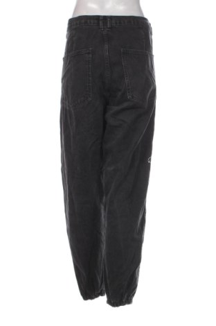 Dámske džínsy  Bershka, Veľkosť XL, Farba Čierna, Cena  17,95 €