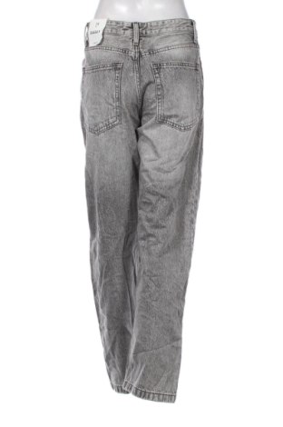 Női farmernadrág Bershka, Méret M, Szín Szürke, Ár 11 839 Ft