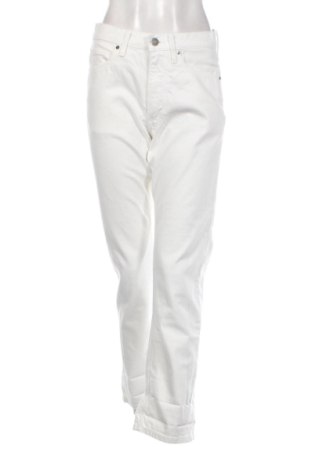 Damen Jeans Calvin Klein, Größe M, Farbe Weiß, Preis 90,85 €