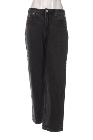 Γυναικείο Τζίν Calvin Klein Jeans, Μέγεθος M, Χρώμα Γκρί, Τιμή 41,99 €