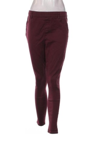 Dámske džínsy  F&F, Veľkosť M, Farba Červená, Cena  14,82 €