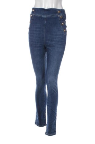 Дамски дънки Guess, Размер S, Цвят Син, Цена 89,47 €