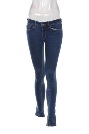 Blugi de femei Guess, Mărime S, Culoare Albastru, Preț 237,99 Lei
