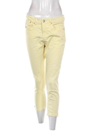 Дамски дънки KappAhl, Размер L, Цвят Жълт, Цена 17,89 €