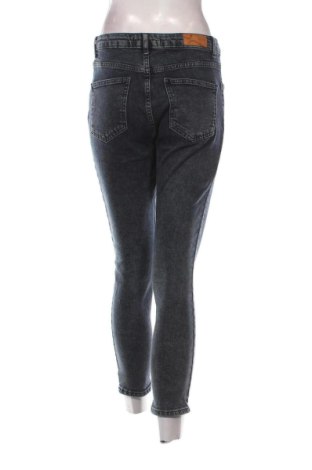 Damen Jeans Karol, Größe M, Farbe Blau, Preis 19,99 €