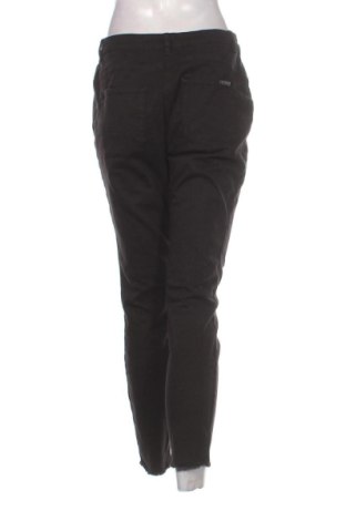 Dámske džínsy  Madeleine, Veľkosť L, Farba Čierna, Cena  38,00 €