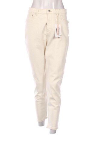 Blugi de femei Mango, Mărime M, Culoare Ecru, Preț 203,32 Lei