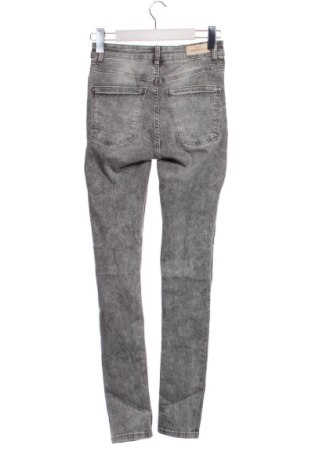 Blugi de femei Mango, Mărime XS, Culoare Gri, Preț 107,99 Lei