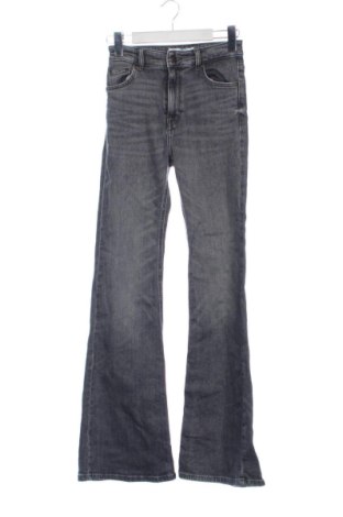 Blugi de femei Pull&Bear, Mărime XS, Culoare Negru, Preț 78,20 Lei