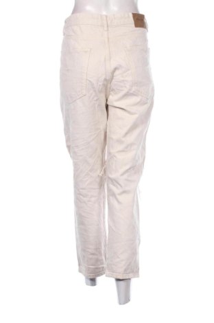 Дамски дънки Pull&Bear, Размер XL, Цвят Бежов, Цена 15,33 €