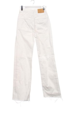 Blugi de femei Pull&Bear, Mărime XXS, Culoare Alb, Preț 76,86 Lei