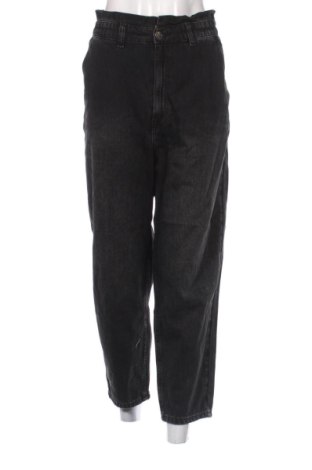 Blugi de femei Reserved, Mărime XL, Culoare Negru, Preț 78,20 Lei