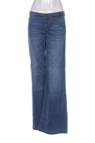 Damskie jeansy S.Oliver, Rozmiar M, Kolor Niebieski, Cena 112,53 zł