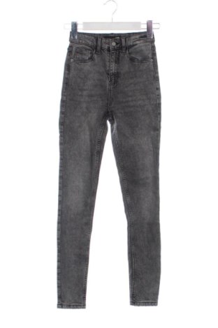 Damskie jeansy Sinsay, Rozmiar XXS, Kolor Szary, Cena 79,15 zł
