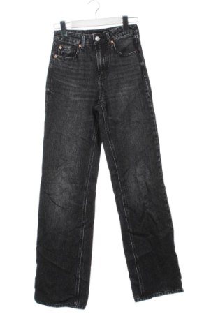 Blugi de femei Stradivarius, Mărime XS, Culoare Negru, Preț 91,99 Lei