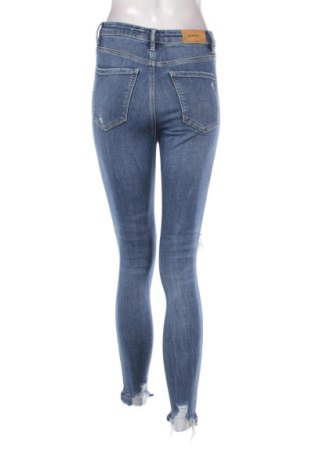 Dámske džínsy  Stradivarius, Veľkosť S, Farba Modrá, Cena  17,95 €