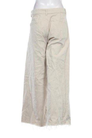 Damen Jeans Stradivarius, Größe XL, Farbe Ecru, Preis 19,99 €