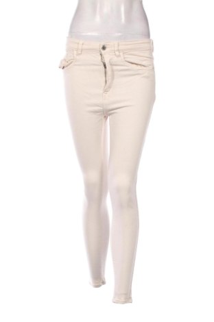 Blugi de femei Stradivarius, Mărime S, Culoare Ecru, Preț 78,20 Lei