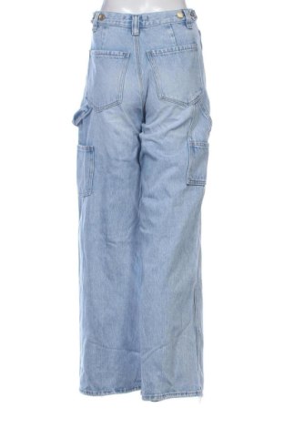 Дамски дънки Stradivarius, Размер S, Цвят Син, Цена 15,33 €