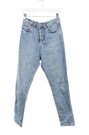 Damskie jeansy Stradivarius, Rozmiar XS, Kolor Niebieski, Cena 78,99 zł