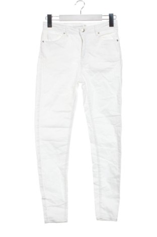Damskie jeansy Stradivarius, Rozmiar S, Kolor Biały, Cena 78,99 zł