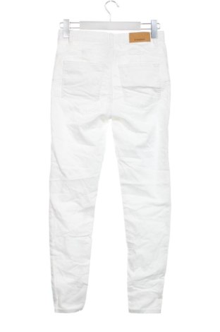 Damskie jeansy Stradivarius, Rozmiar S, Kolor Biały, Cena 78,99 zł