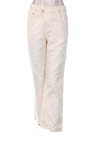 Γυναικείο Τζίν Terranova, Μέγεθος M, Χρώμα Εκρού, Τιμή 17,99 €