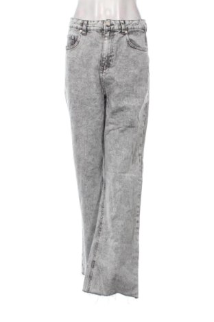Damskie jeansy Terranova, Rozmiar M, Kolor Szary, Cena 78,99 zł