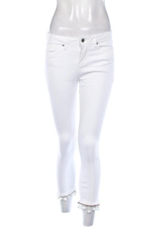 Дамски дънки Unbranded, Размер M, Цвят Бял, Цена 15,00 €