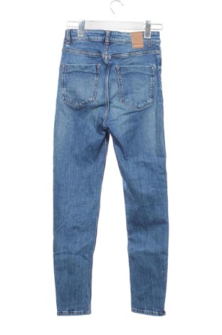 Blugi de femei Zara, Mărime S, Culoare Albastru, Preț 71,99 Lei