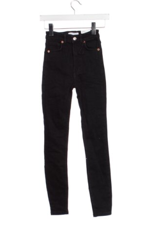 Дамски дънки Zara, Размер XXS, Цвят Черен, Цена 32,21 €