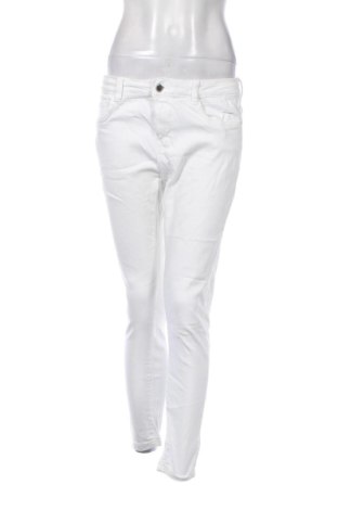 Γυναικείο Τζίν Zara, Μέγεθος M, Χρώμα Λευκό, Τιμή 16,99 €