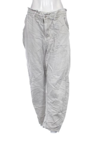 Blugi de femei Zara, Mărime L, Culoare Gri, Preț 85,99 Lei