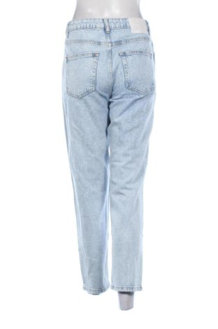 Blugi de femei Zara, Mărime M, Culoare Albastru, Preț 72,00 Lei